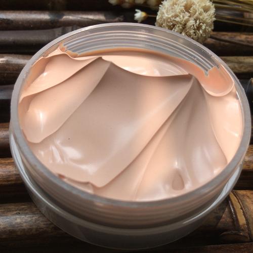 喚醒你的天然麗質(zhì) 護(hù)膚品與彩妝的真正秘密